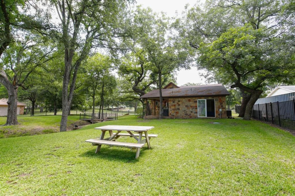 Lake Lbj 4Br Home W/ Boat Deck, Huge Yard 호스슈베이 외부 사진