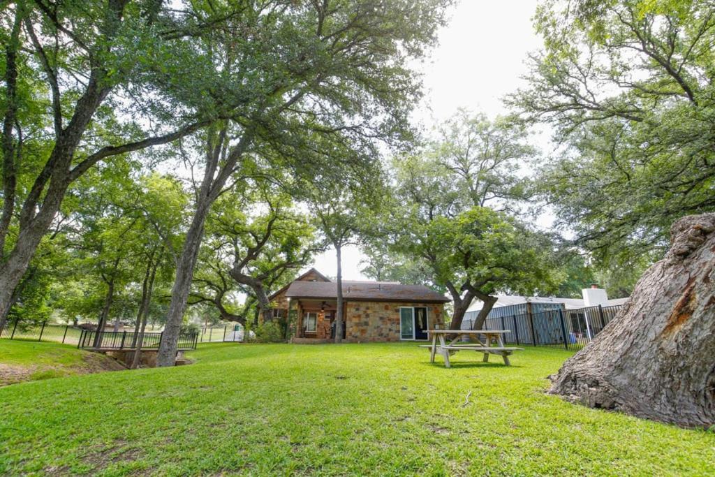 Lake Lbj 4Br Home W/ Boat Deck, Huge Yard 호스슈베이 외부 사진