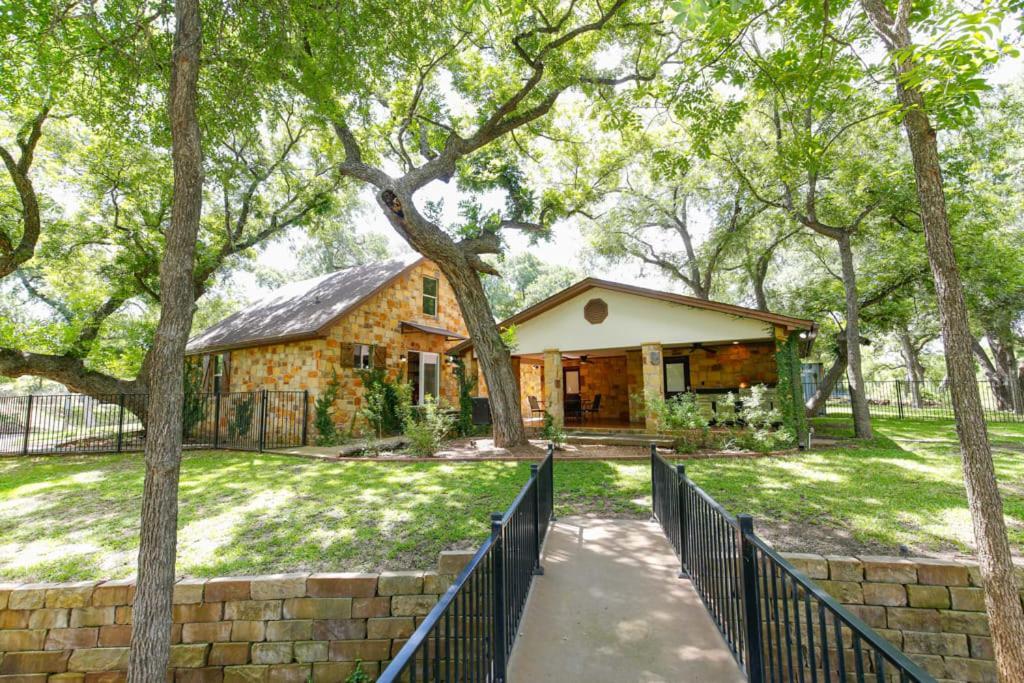 Lake Lbj 4Br Home W/ Boat Deck, Huge Yard 호스슈베이 외부 사진